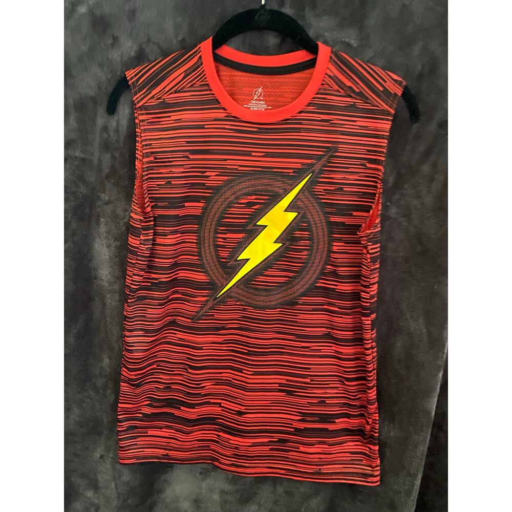 DC Comics | The Flash | athletic tank top | boys size XL discoloration see pics